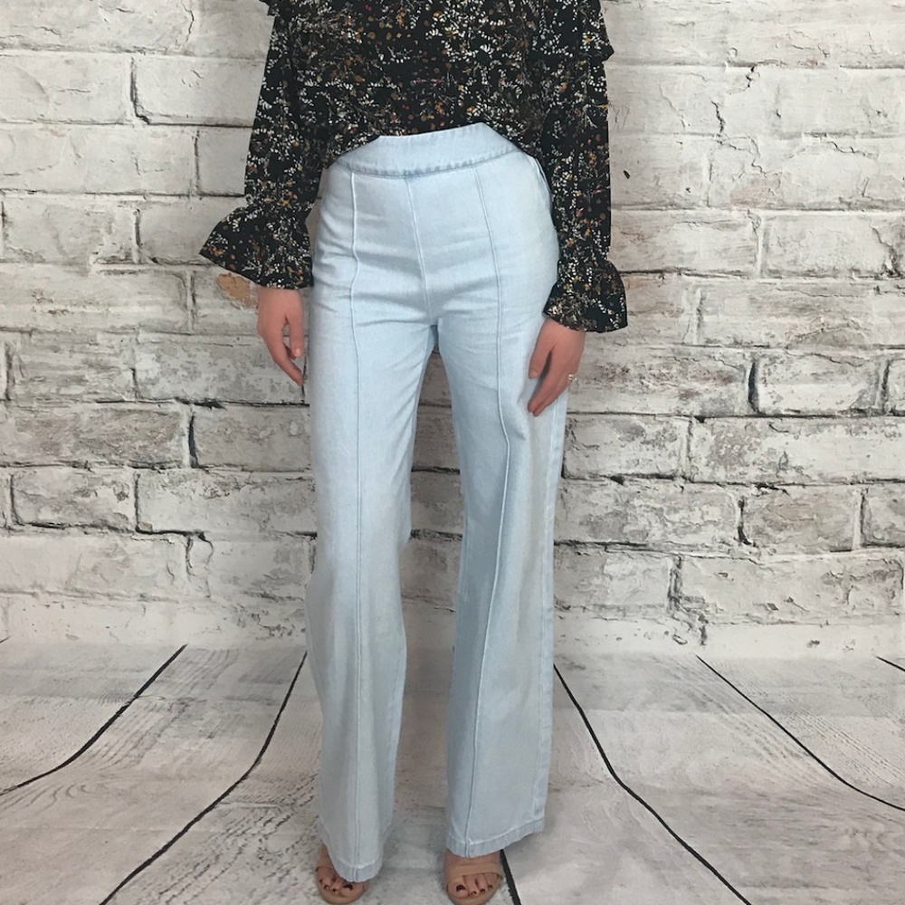 High waisted bell bottom denim